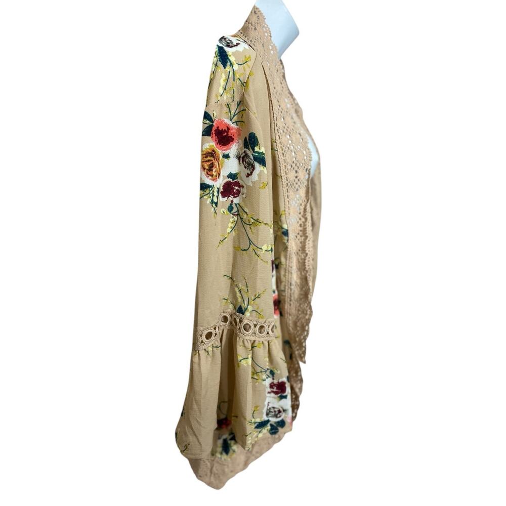 Boho Floral Open Top Size M Crochet Trim Bell Sleeves Tan Long Relaxed Fit - Picture 3 of 6
